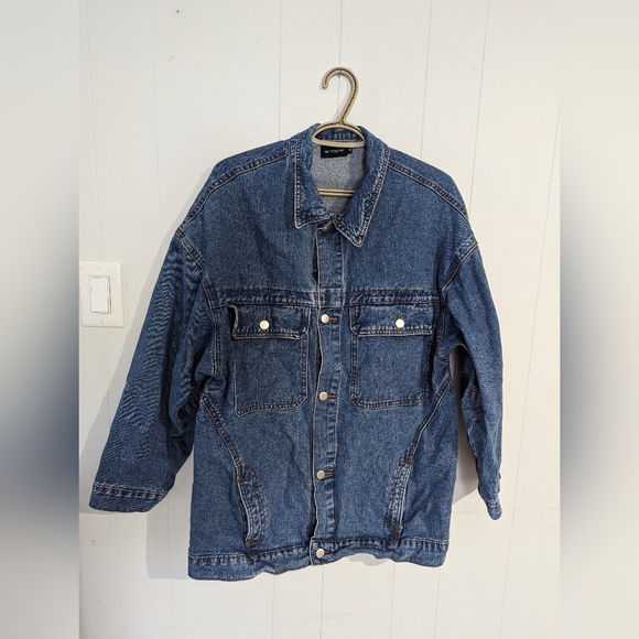 Oversized Boxy Jean Jacket - Picture 1 of 3